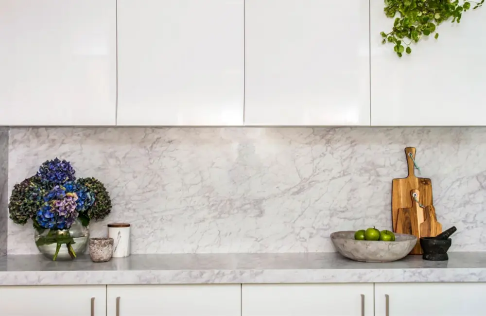 Carrara Trascenda benchtop with matching full-height splashback